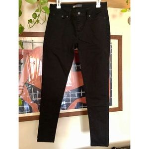 Levi’s Black ‘Legging’ Skinny Jean